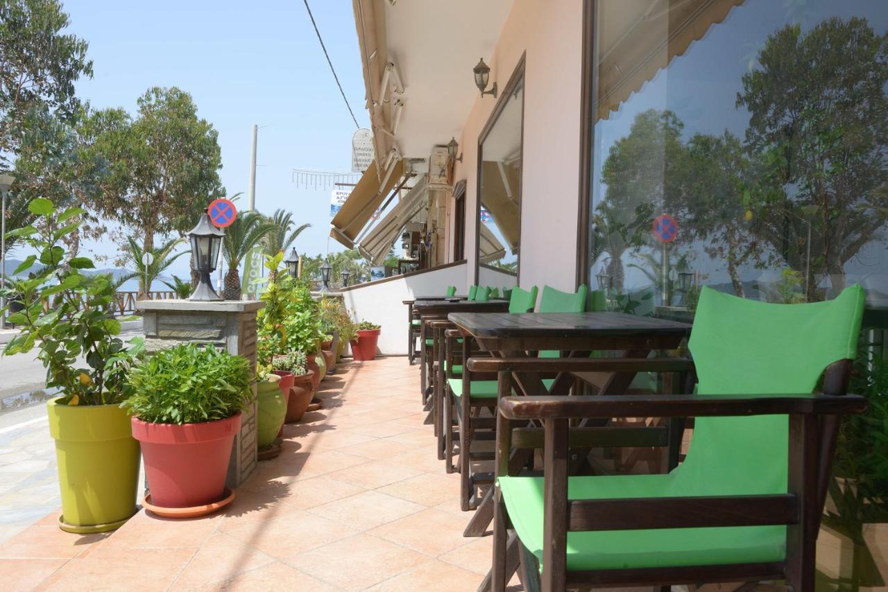 Hotel Akrogiali Ouranoupoli Esterno foto