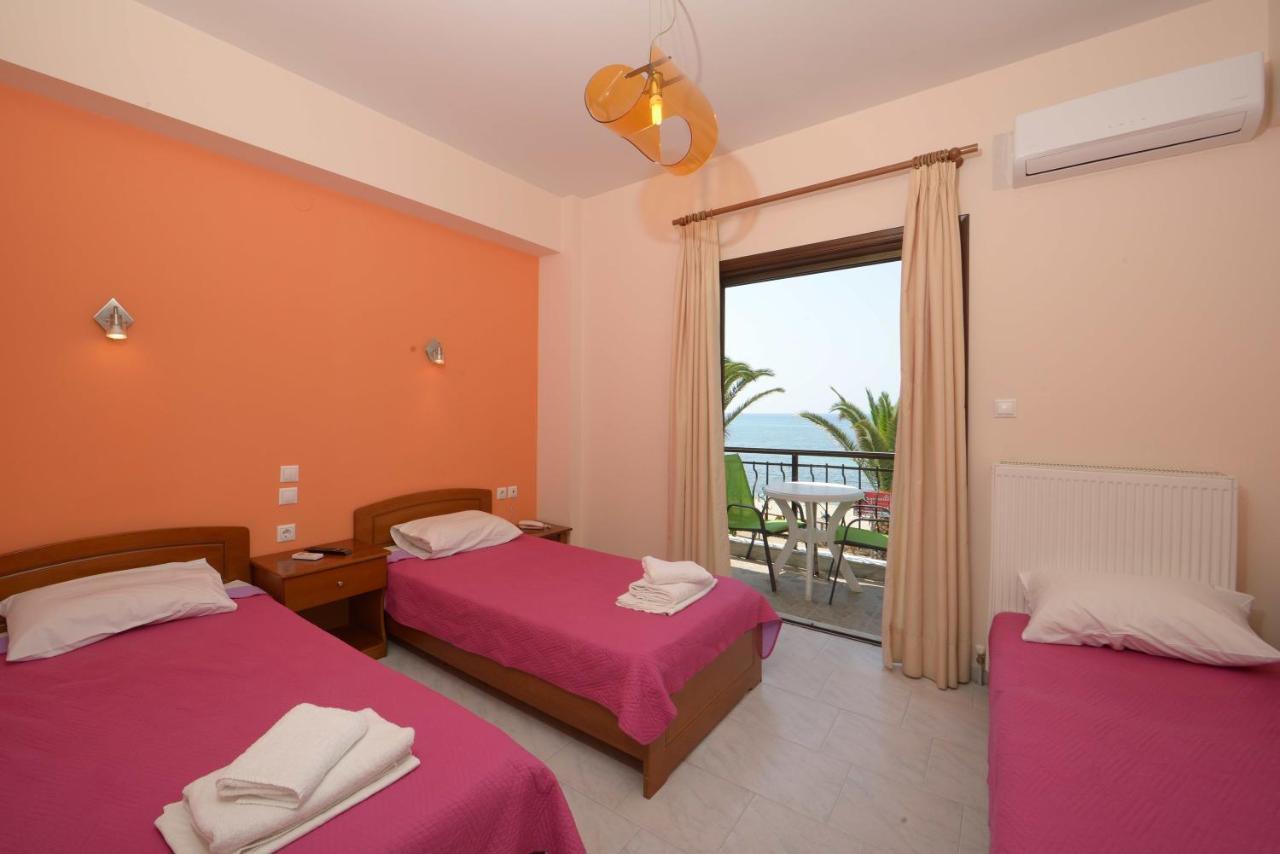 Hotel Akrogiali Ouranoupoli Esterno foto