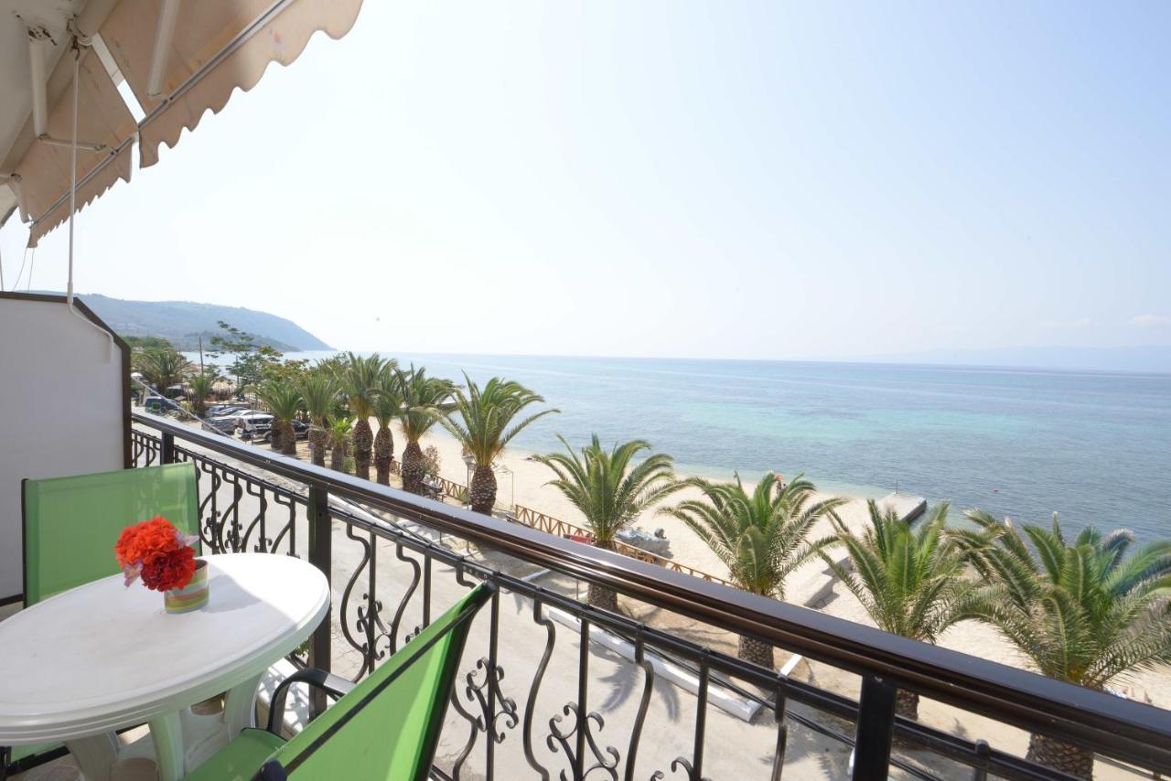 Hotel Akrogiali Ouranoupoli Esterno foto