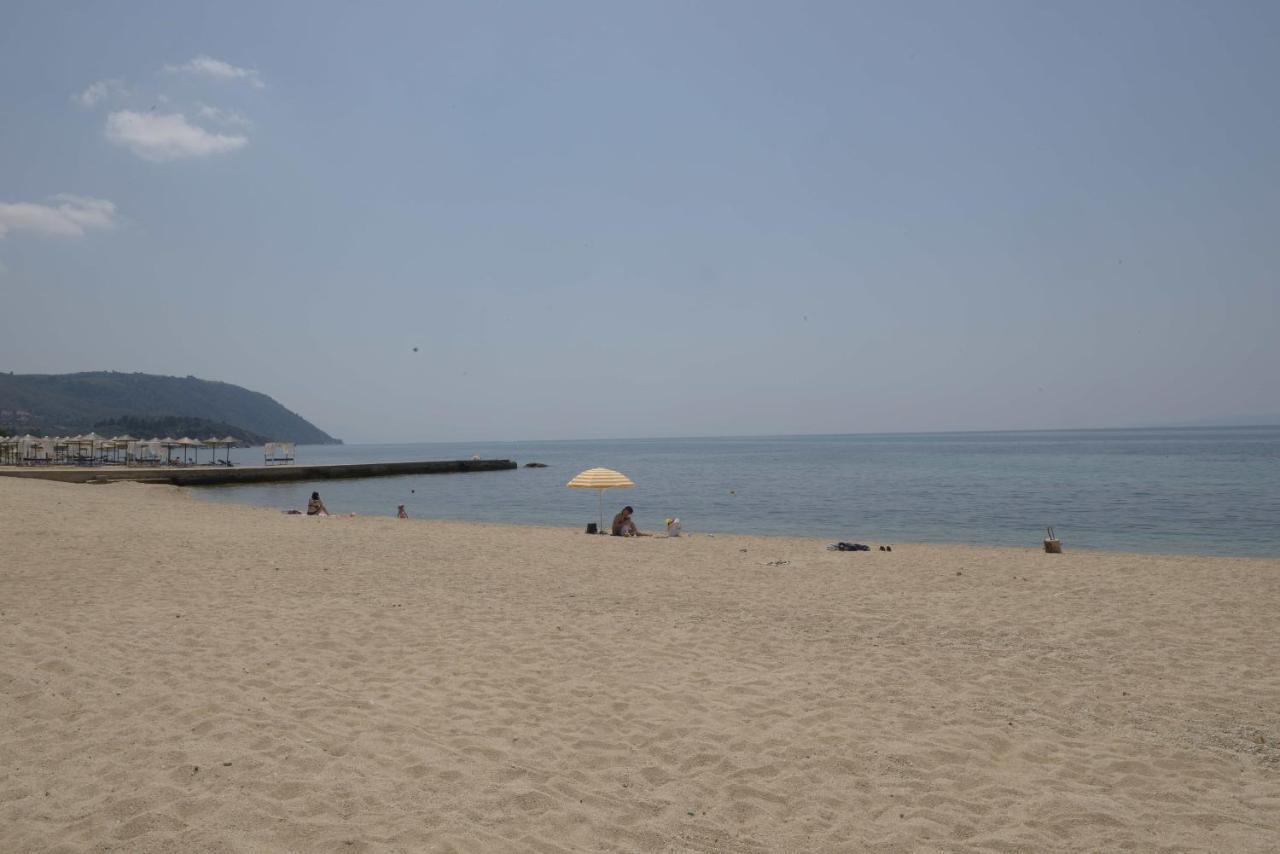 Hotel Akrogiali Ouranoupoli Esterno foto