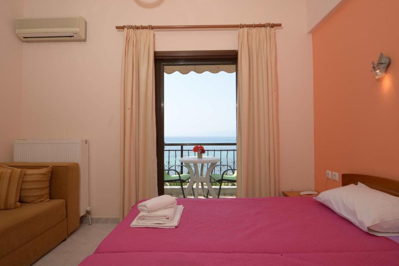 Hotel Akrogiali Ouranoupoli Esterno foto