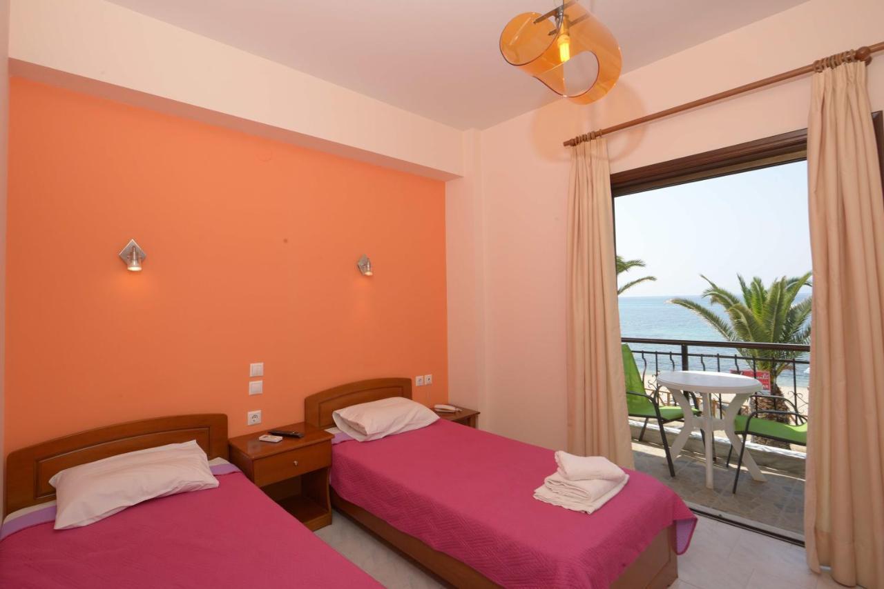 Hotel Akrogiali Ouranoupoli Esterno foto