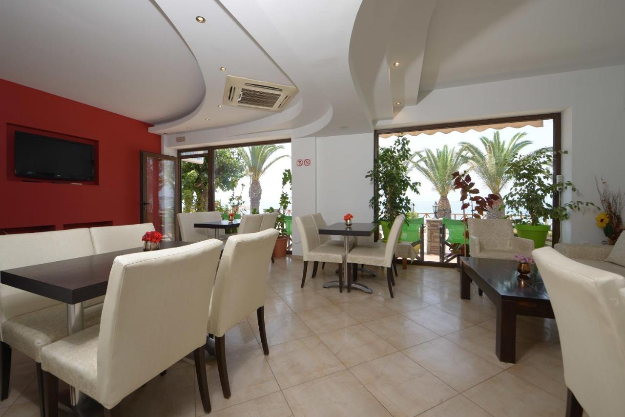 Hotel Akrogiali Ouranoupoli Esterno foto
